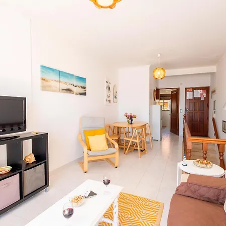 Baia - By Smarthomes Lägenhet